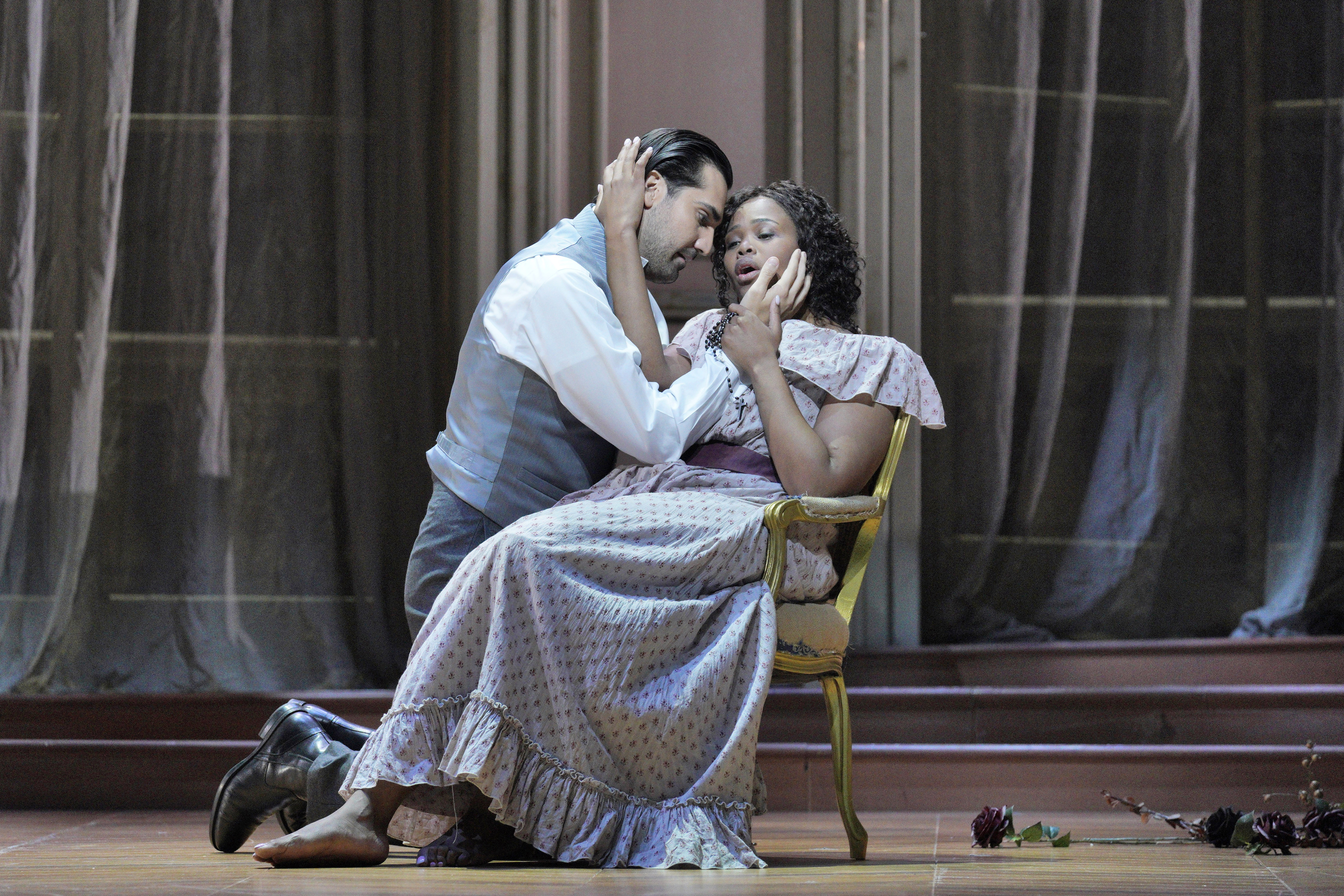 Pretty Yende and Jonathan Tetelman